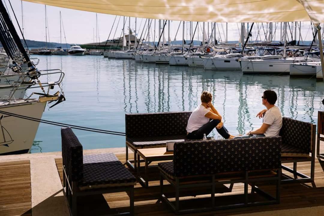 Modern Apartment Near Split & Trogir Kaštela Eksteriør bilde